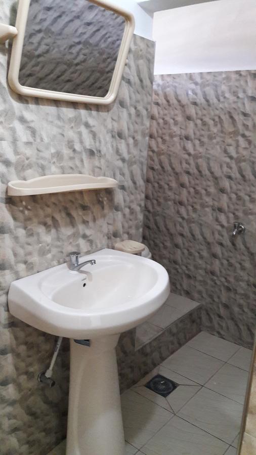 Yaarl Holiday Inn Джафна Экстерьер фото